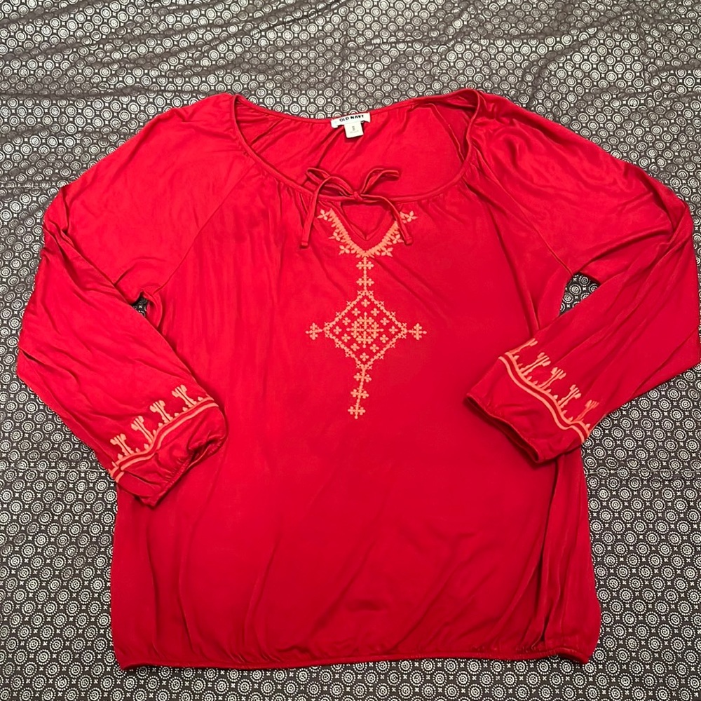 Old Navy red and coral blouse